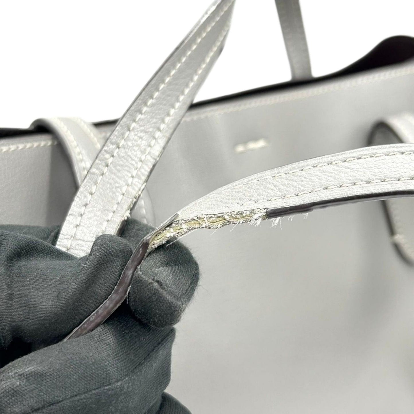 COACH コーチ トートバッグ F48733 レザー グレー A4収納可 肩掛け レディース 通勤 通学 ビジネスバッグ シンプル 大容量 ロゴチャーム付き エレガント スタイリッシュ 人気モデル クリーニング済み s31