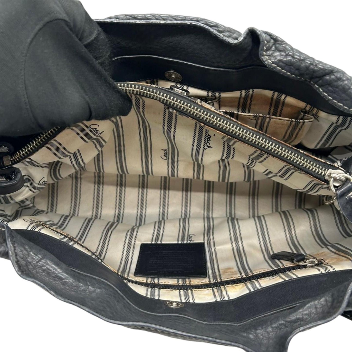 コーチ COACH ハンドバッグ トートバッグ 肩掛け ワンショルダー ペブルドレザー 本革 ブラック 黒 シルバー金具 大容量 A4収納可 ビジネス 通勤 通学 エレガント クラシック レディース 自立可 s50