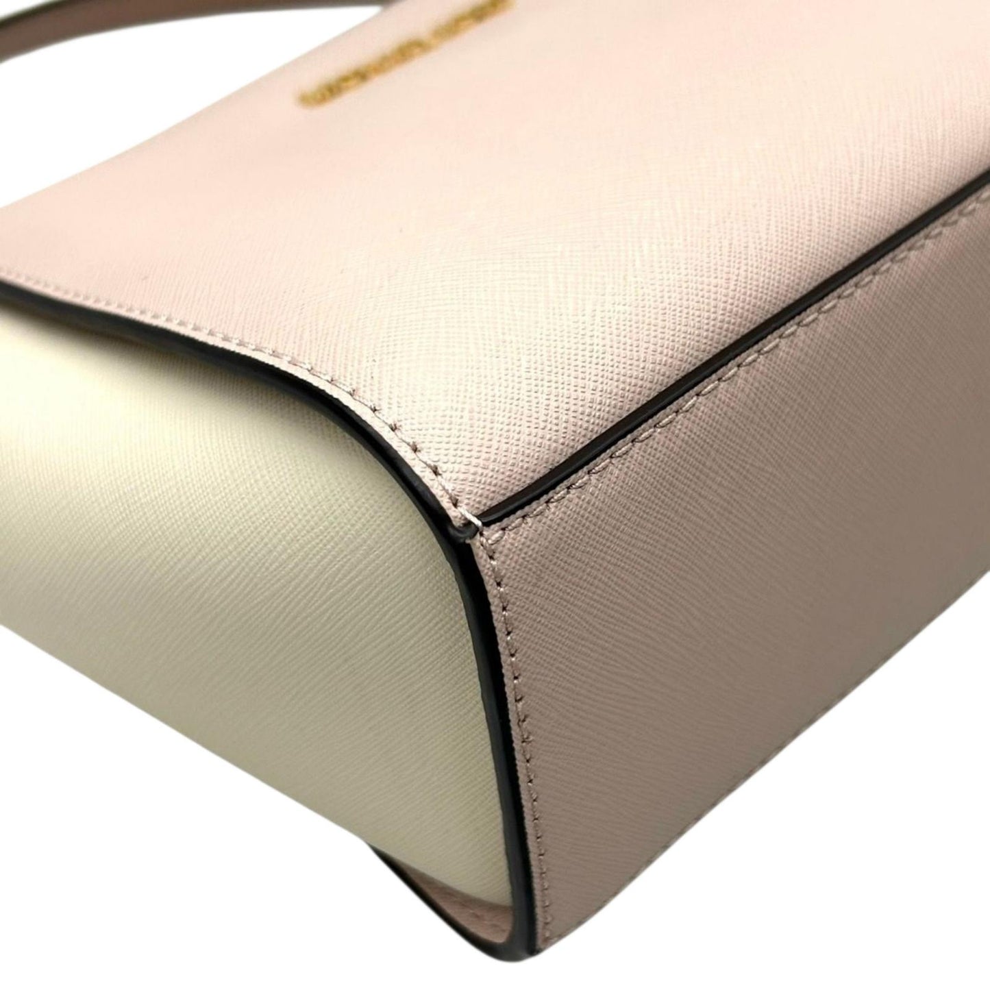 【美品】マイケルコース 2WAY ハンドバッグ ショルダーバッグ ピンク アイボリー バイカラー PVC レザー ゴールド金具 ロゴ エレガント フェミニン レディース 自立可 お出かけ 通勤通学 クリーニング済み s71