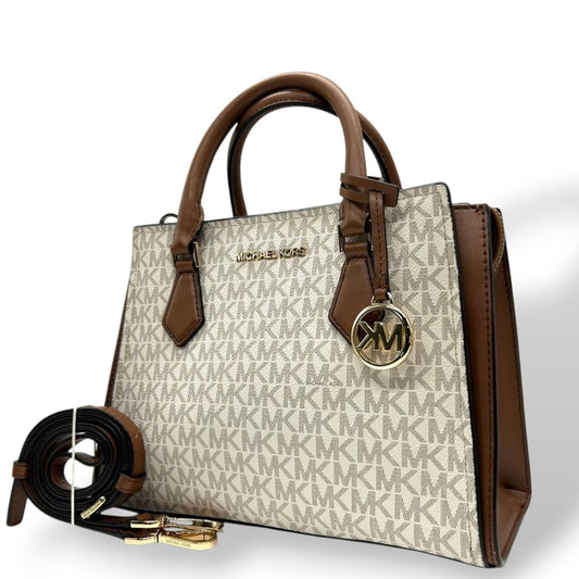 【美品】MICHAEL KORS マイケルコース 2WAY ハンドバッグ ショルダーバッグ シグネチャー MKロゴチャーム PVC レザー ブラウン ベージュ ゴールド金具 エレガント レディース 通勤 通学 クリーニング済み 自立可 s71