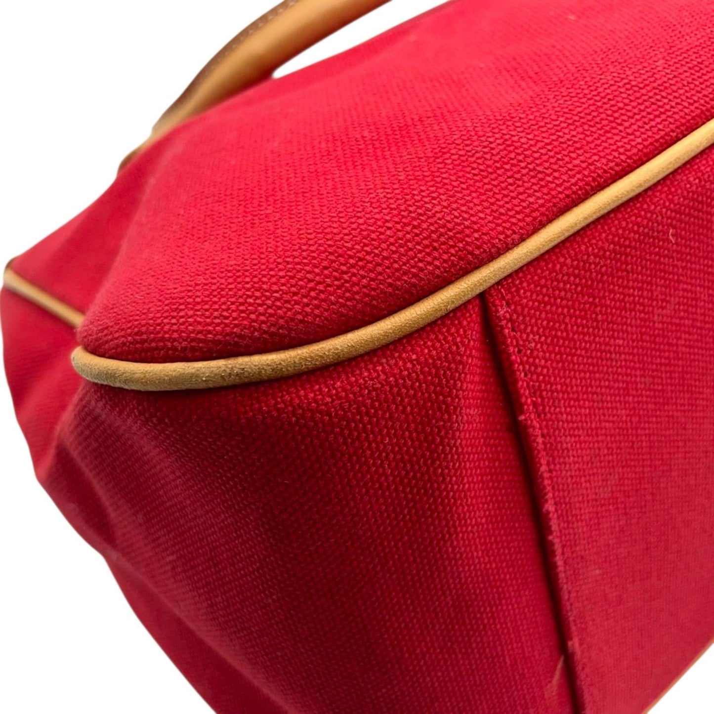 バーバリーブルーレーベル トートバッグ ハンドバッグ 舟形 A4 PC収納可 キャンバス レザー コンビ ホースロゴ 刺繍 太番手ステッチ 赤 レッド レディース 大容量 通勤 通学 カジュアル おしゃれ クリーニング済み s95