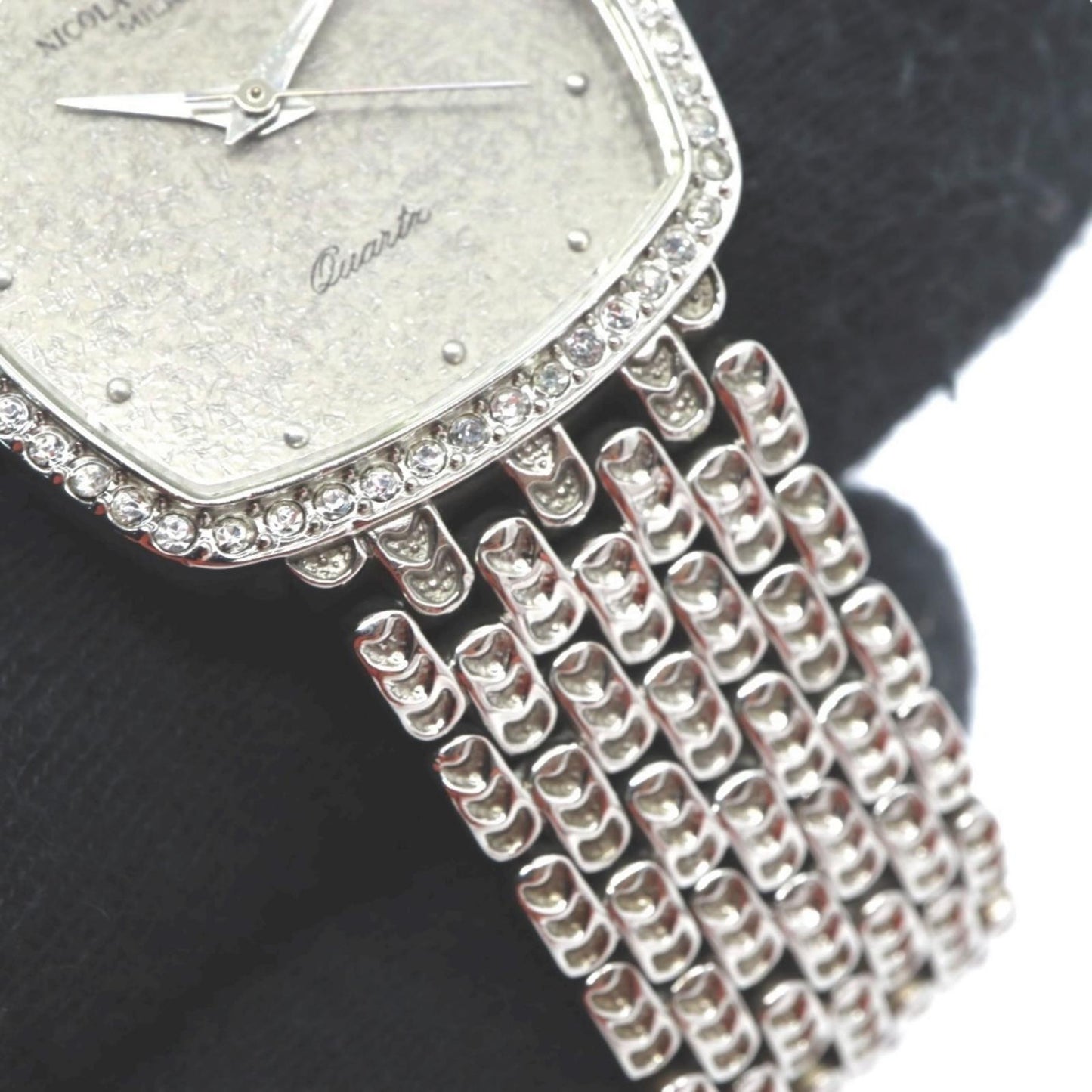 美品 ニコラバレンティノ NICOLA VALENTINO 腕時計 NVG-380S-6 レディース クォーツ グレー文字盤 スクエア レクタンギュラー ドレスウォッチ クラシック アナログ ステンレス シルバー 電池交換済 G10