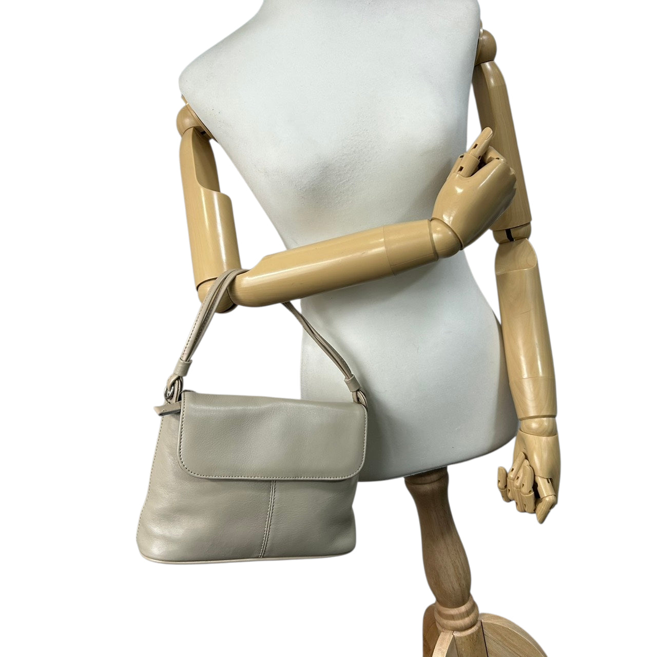 【美品】ヴィンチェンツォ ヴァレンティノ VINCENZO VALENTINO ハンドバッグ ショルダーバッグ 2WAY 斜め掛け可 レザー 本革 ベージュ グレージュ イタリア製 レディース フォーマル エレガント クラシック s93