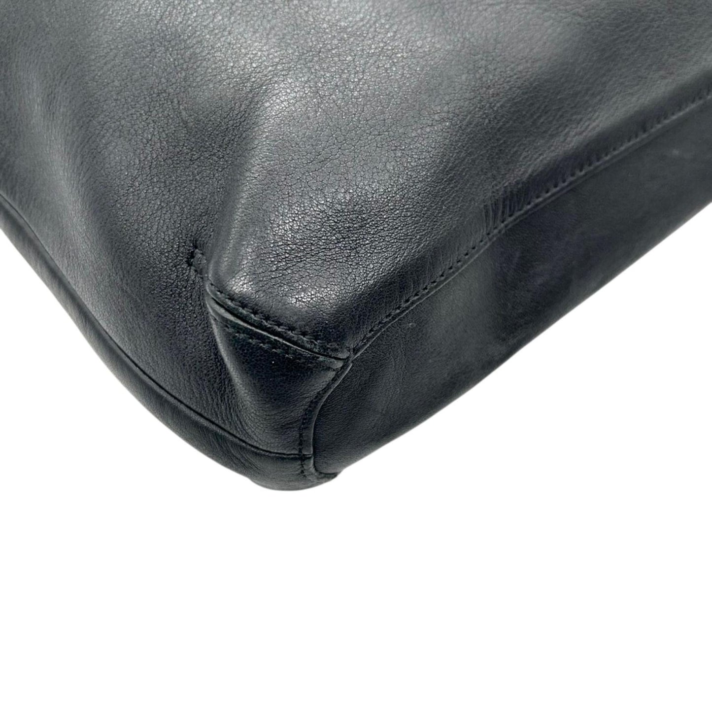 コーチ COACH 9177 レザー ショルダーバッグ クロスボディ 斜め掛け メッセンジャーバッグ 本革 ブラック 黒 A4収納可 大容量 通勤 通学 メンズ レディース ユニセックス ヴィンテージスタイル シンプル カジュアル 無地 ファスナー開閉 E6