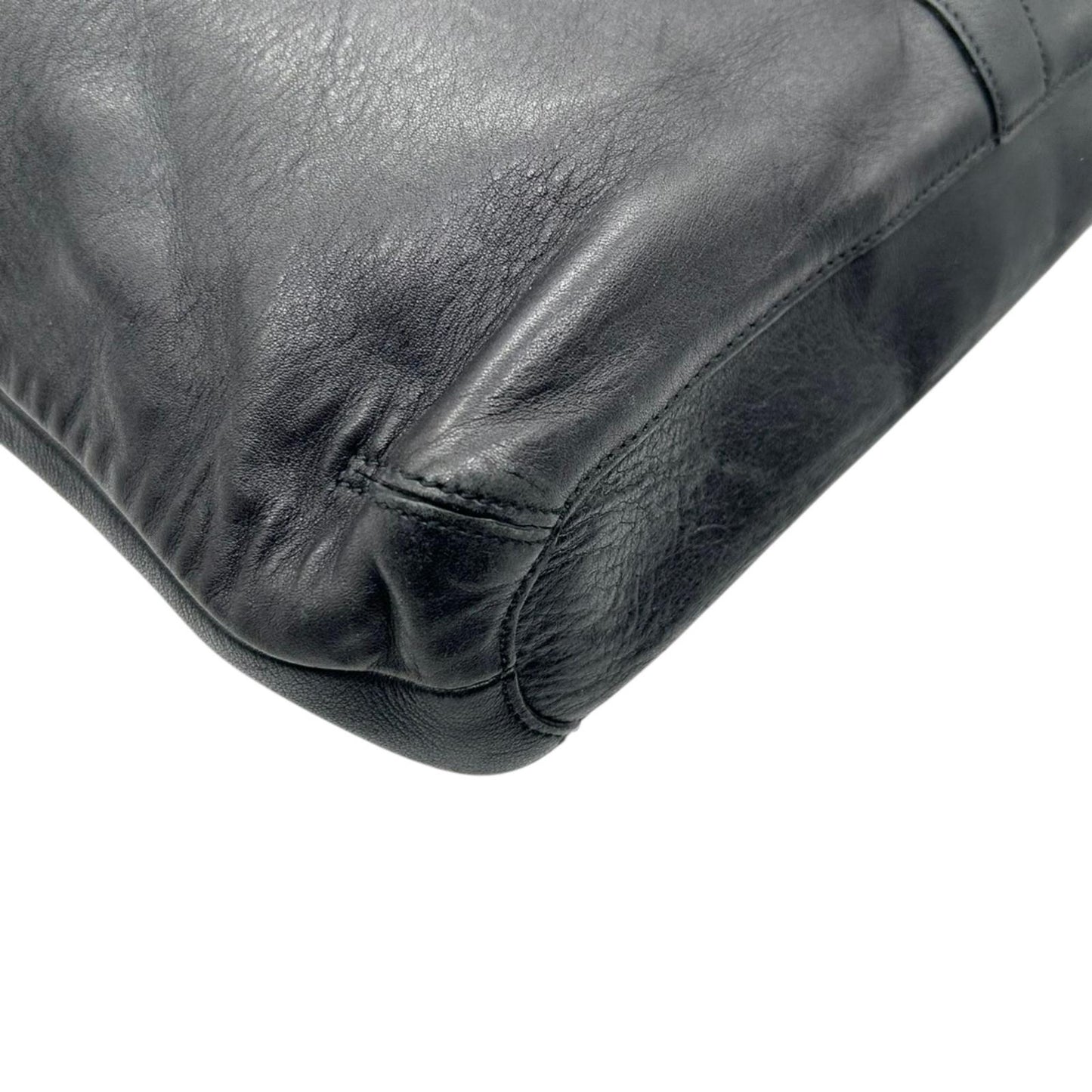 コーチ COACH 9177 レザー ショルダーバッグ クロスボディ 斜め掛け メッセンジャーバッグ 本革 ブラック 黒 A4収納可 大容量 通勤 通学 メンズ レディース ユニセックス ヴィンテージスタイル シンプル カジュアル 無地 ファスナー開閉 E6