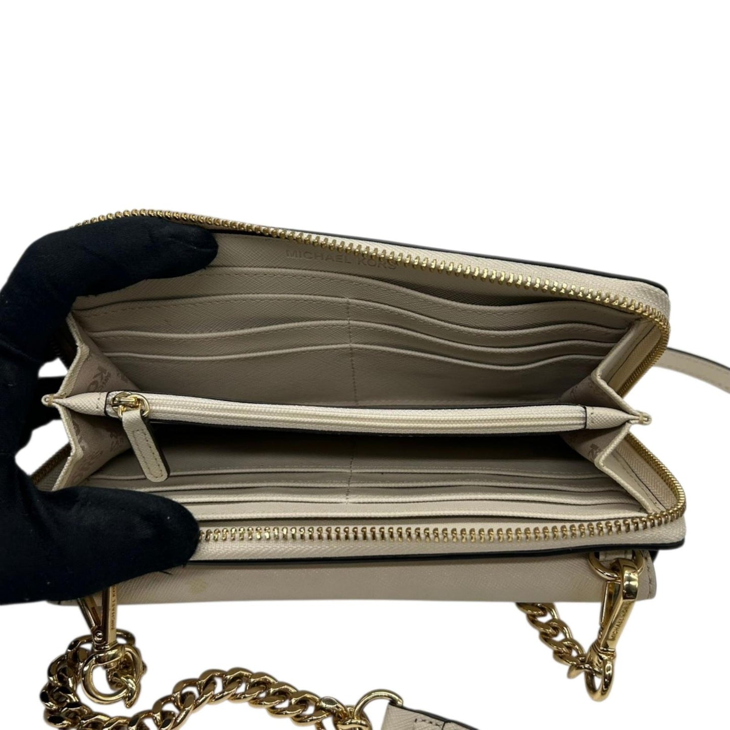 美品 マイケルコース MICHAEL KORS ウォレットバッグ チェーンウォレット お財布ショルダー 長財布 斜め掛け可 白 ホワイト アイボリー バニラ PVC ゴールド金具 クラッチ 2way 多機能 スマホ収納可 レディース お出かけ s93