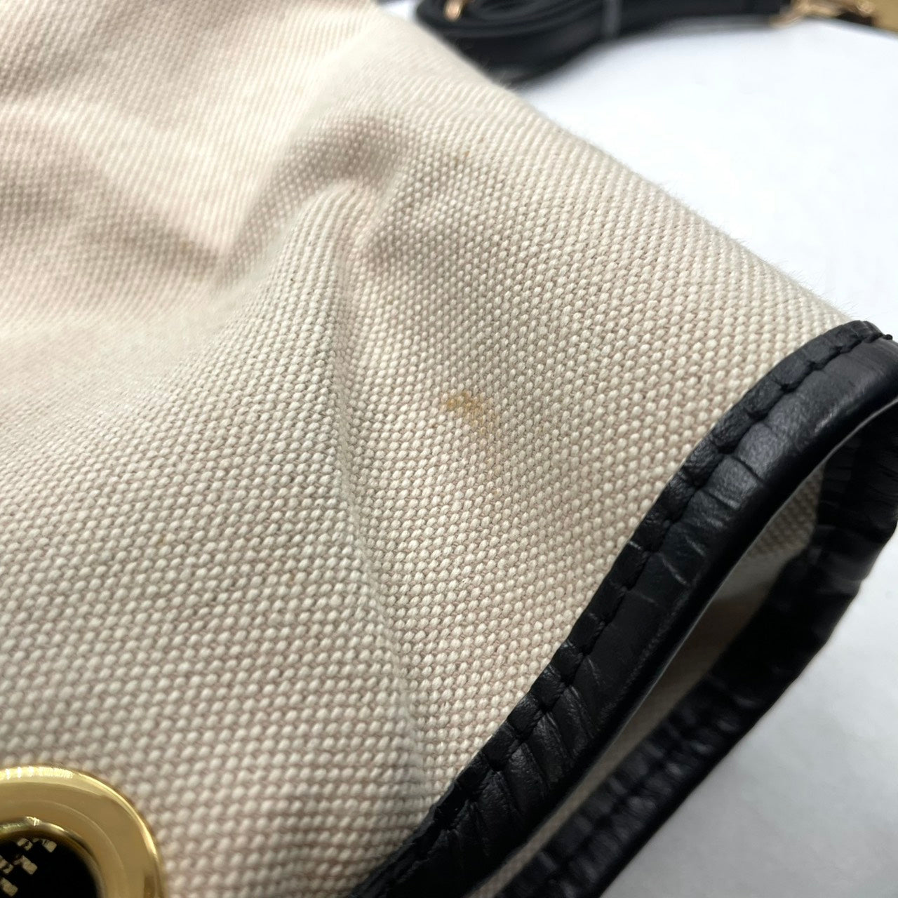 【美品/ストラップ新品】ヴィオラドーロ 2WAY トートバッグ バンブーハンドル ショルダーバッグ ハンドバッグ 肩掛け 斜め掛け可 A4 大容量 自立可 キャンバス レザー ベージュ ブラック レディース 婦人 通勤 オフィスエレガント 日本製 k13