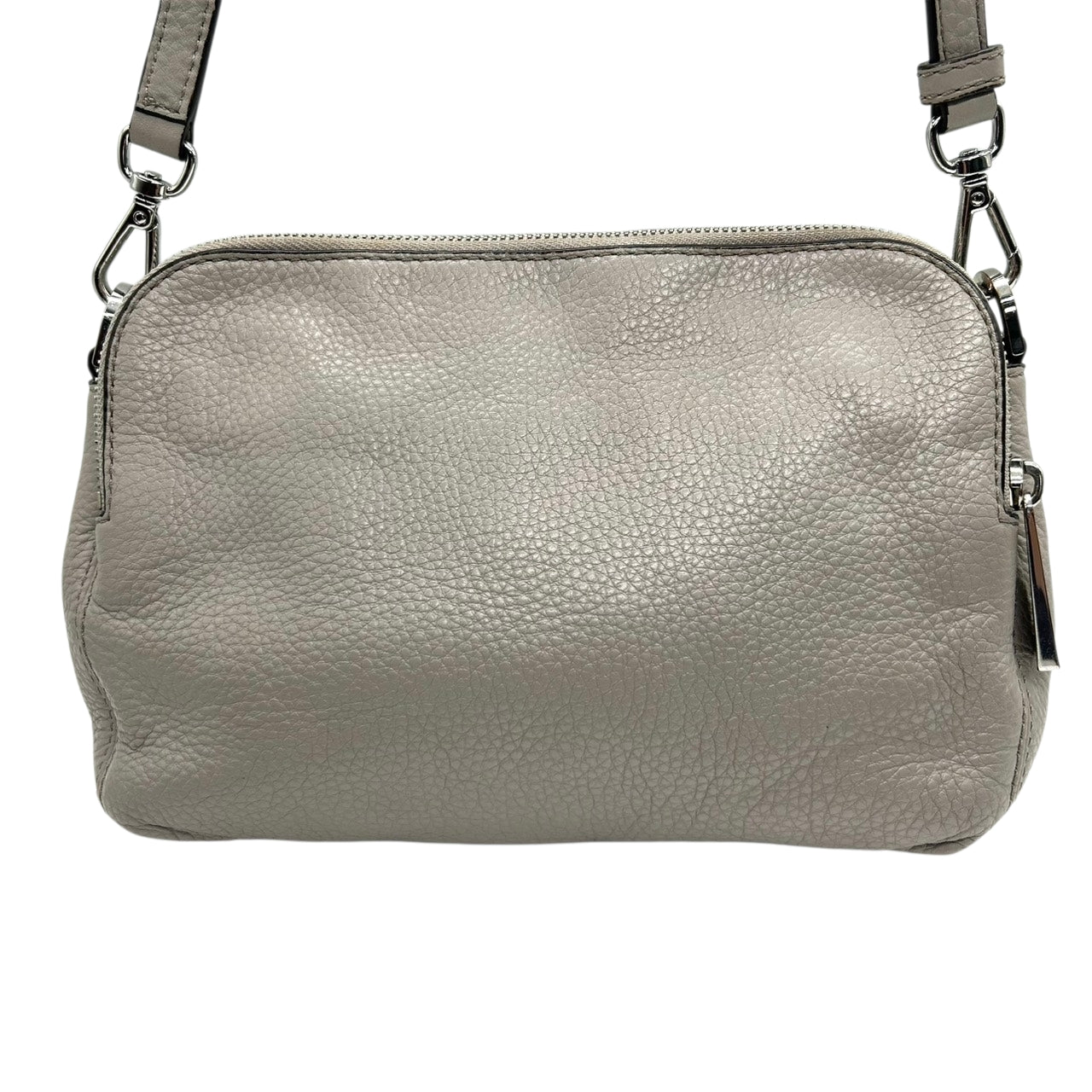 美品 マイケルコース MICHAEL KORS ショルダーバッグ クロスボディ ポシェット 斜め掛け可 レザー 本革 グレー ライトグレー シルバー金具 ロゴ シンプル 軽量 コンパクト レディース お出かけ 旅行 デート サブバッグ s93