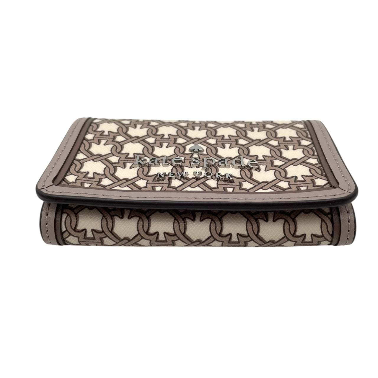 【美品】ケイトスペード kate spade キーケース 6連 スペードフラワー モノグラム PVC レザー グレージュ ベージュ ロゴ シルバー金具 エレガント クラシック 上品 レディース ビジネス 通勤 通学 ギフト プレゼント 小物 雑貨 M2