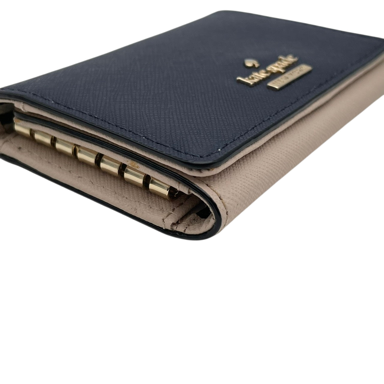 【美品】ケイトスペード kate spade キーケース 6連 サフィアーノレザー バイカラー ネイビー アイボリー 紺 白 ロゴ ゴールド金具 エレガント クラシック 上品 レディース ビジネス 通勤 通学 ギフト プレゼント 小物 雑貨 M2
