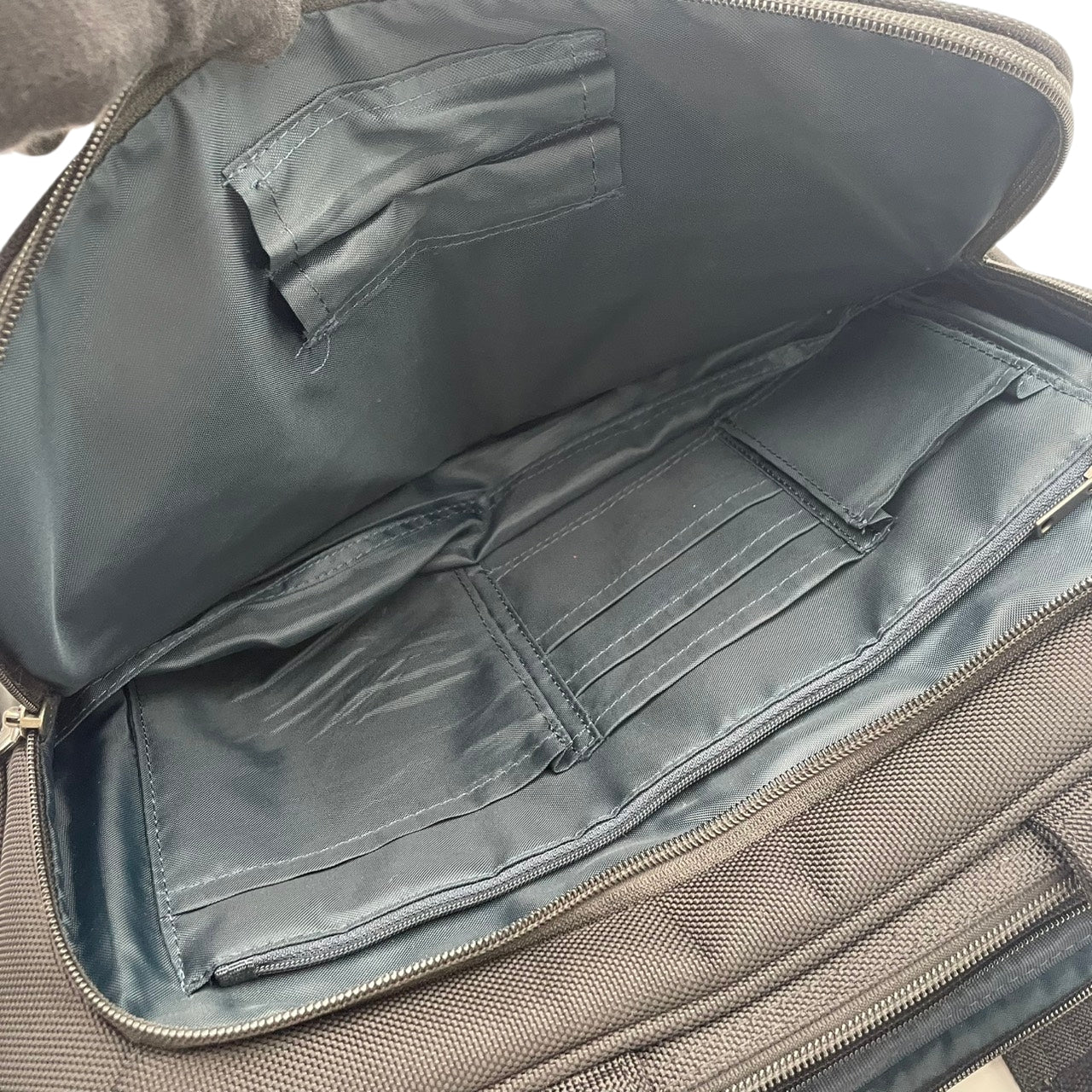 美品 エース ACE ビジネスバッグ ブリーフケース ナイロン 黒 ブラック 2WAY ショルダーバッグ ハンドバッグ 大容量 A4収納 PC収納 通勤 出張 メンズ 多機能 高機能 軽量 スタイリッシュ エレガント ビジネス S64
