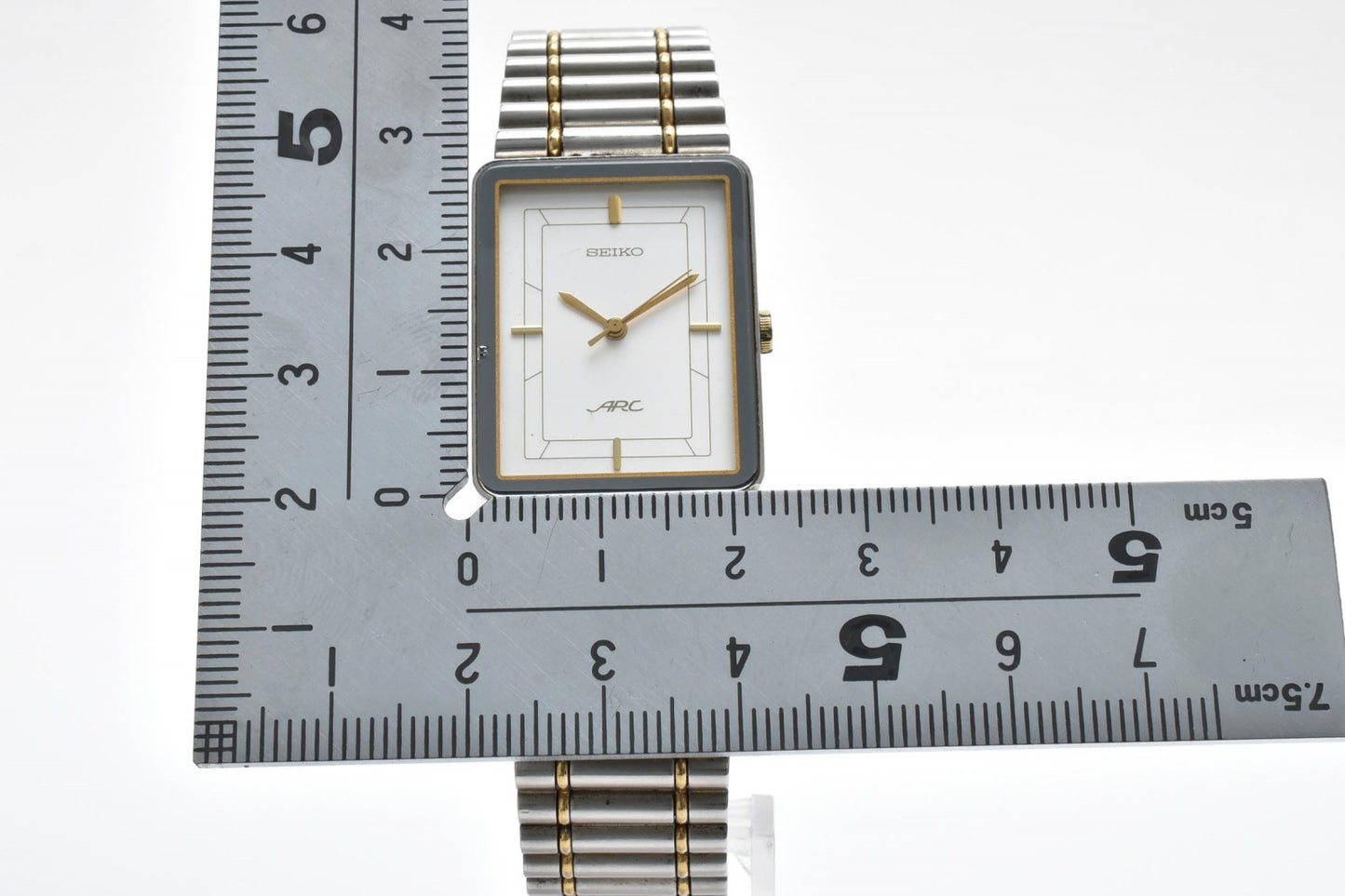 セイコー Seiko ARC 1221-5760 メンズ腕時計 ホワイト文字盤 角型ケース ステンレススチール クォーツ ドレスウォッチ ヴィンテージ 1980年代