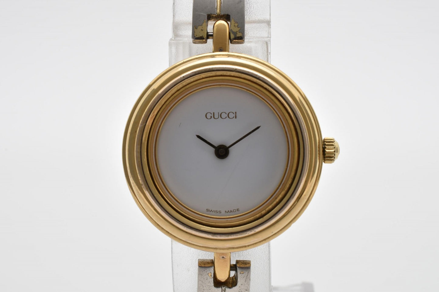 グッチ GUCCI 11/12.2 レディース腕時計 ホワイト文字盤 GP ゴールドメッキ ラウンドケース クォーツ ブレスレットモデル ヴィンテージ 1990年代