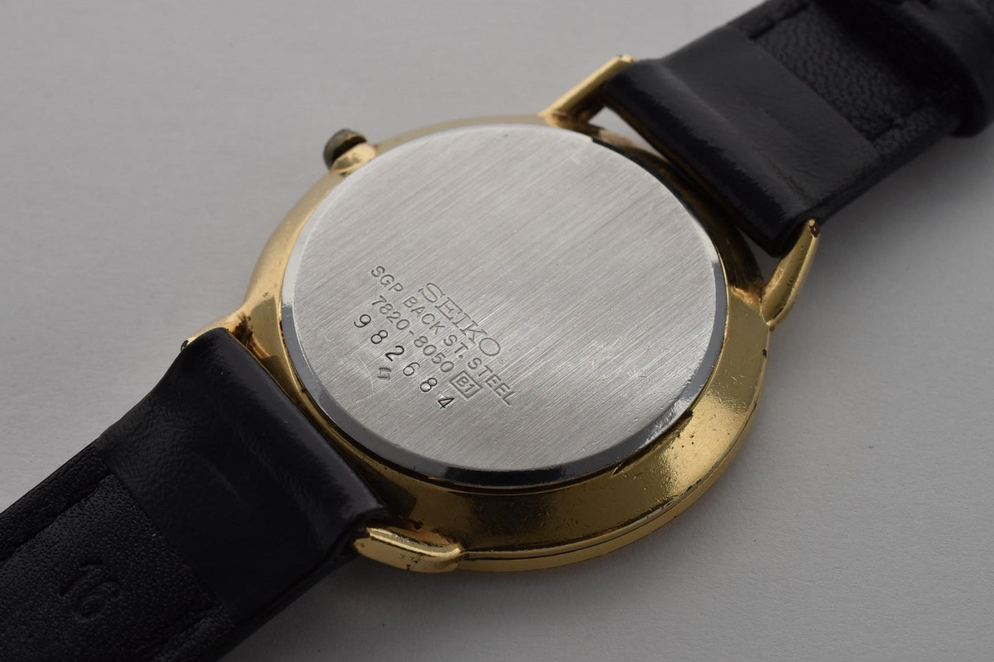 SEIKO セイコー 7620-8050 クォーツ ドレスウォッチ メンズ 腕時計 ホワイト文字盤 ゴールドカラー ヴィンテージ