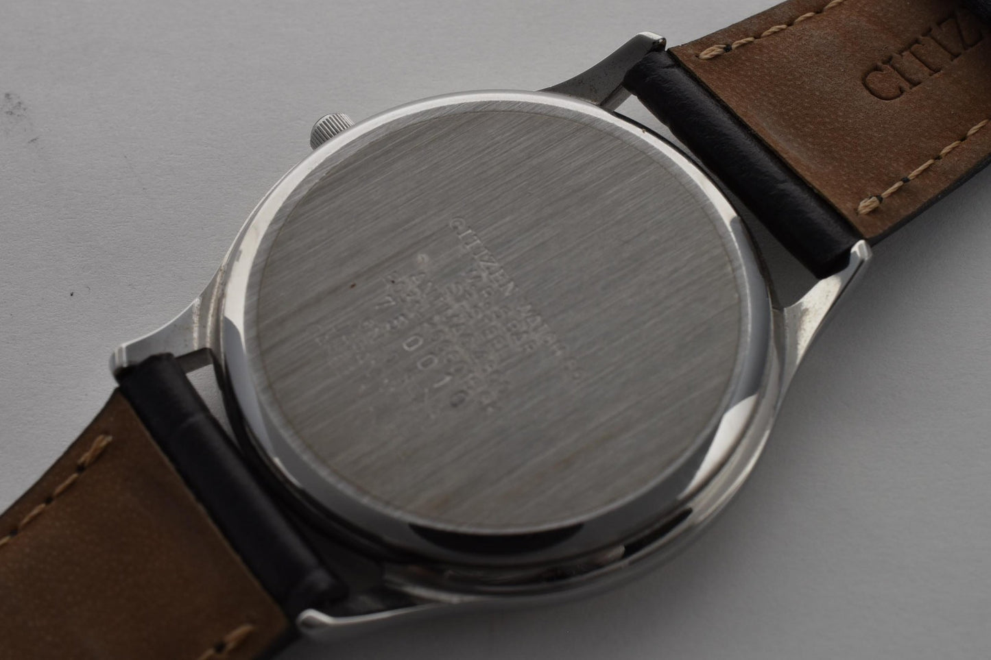 CITIZEN シチズン Eco-Drive E031-K006015CK メンズ腕時計 ソーラー ホワイト文字盤 レザーベルト