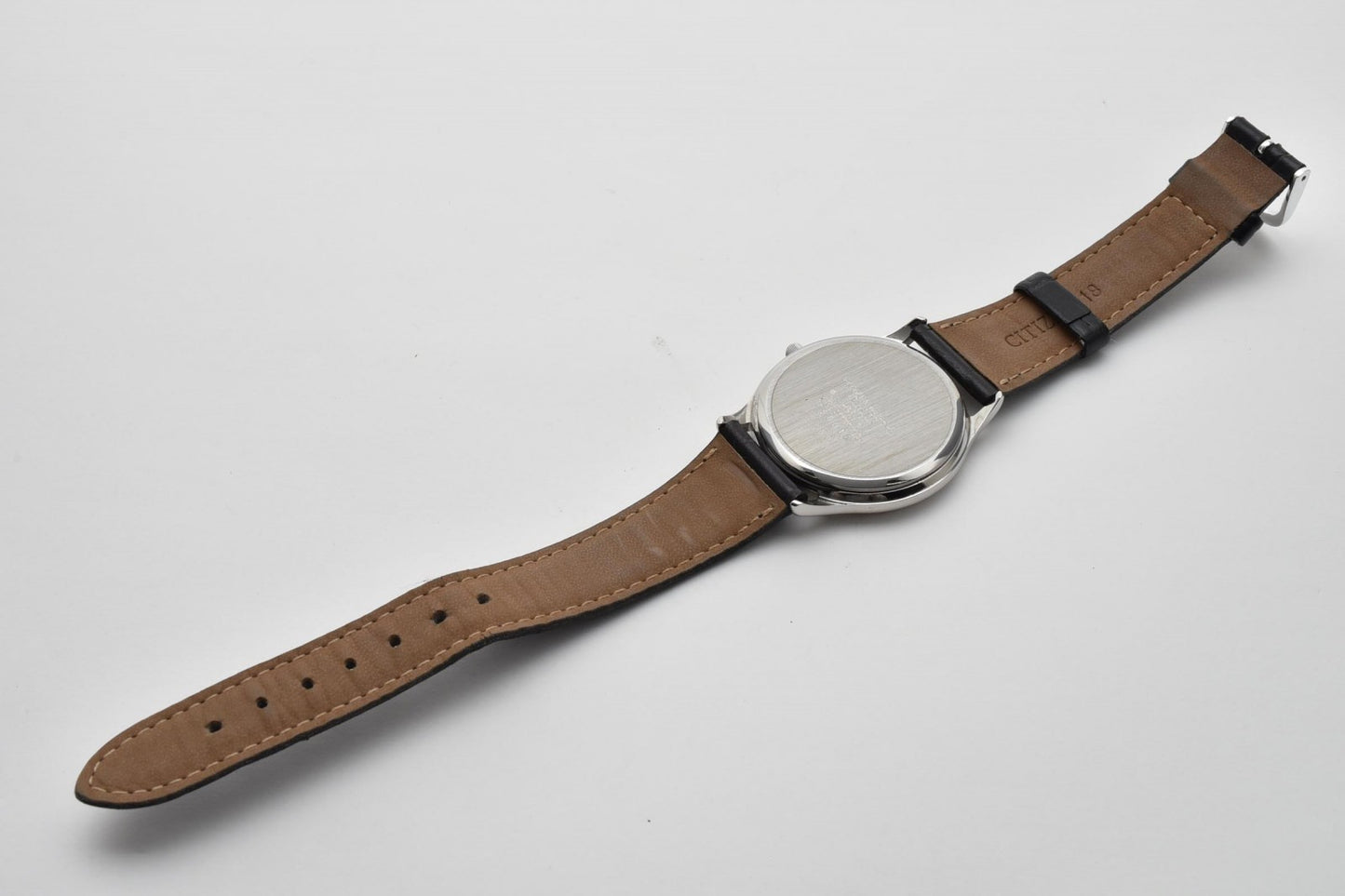 CITIZEN シチズン Eco-Drive E031-K006015CK メンズ腕時計 ソーラー ホワイト文字盤 レザーベルト