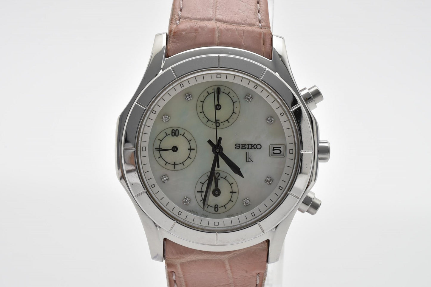 セイコー SEIKO LUKIA 7T92-0BV0 クロノグラフ レディース腕時計 パール文字盤 クオーツ レザーベルト