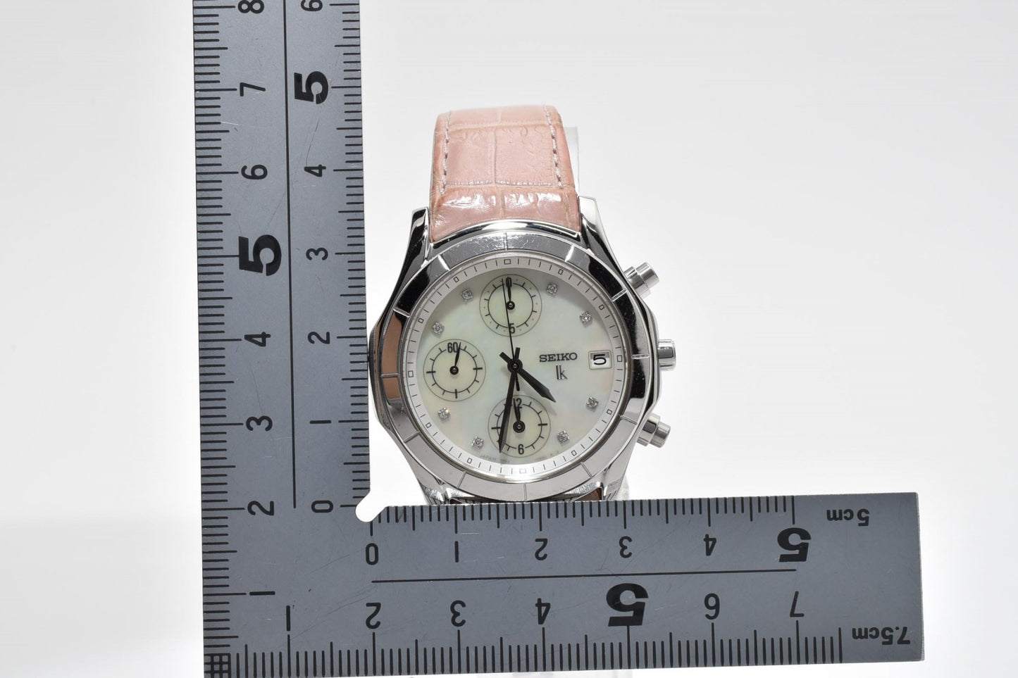 セイコー SEIKO LUKIA 7T92-0BV0 クロノグラフ レディース腕時計 パール文字盤 クオーツ レザーベルト