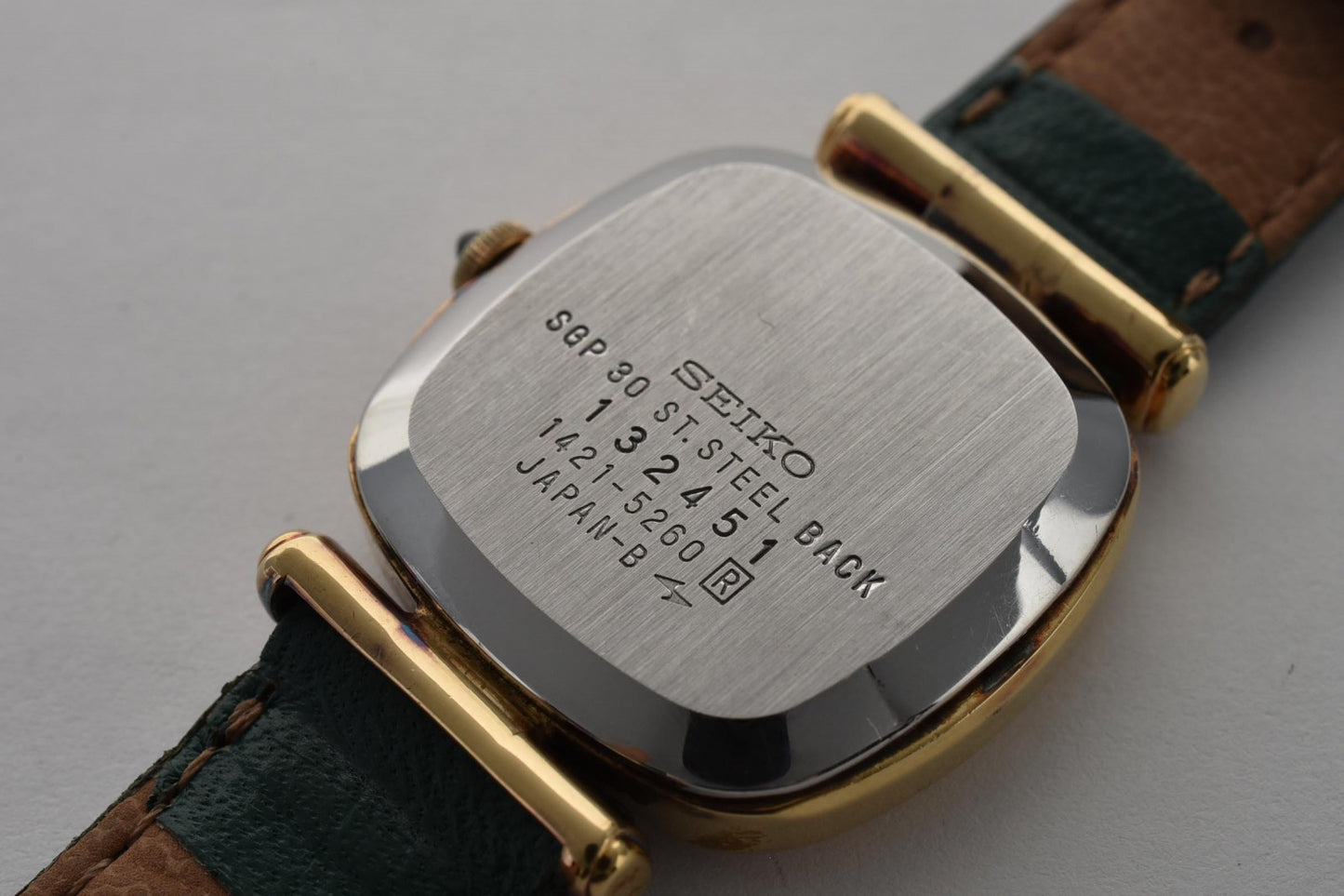 セイコー SEIKO Exceline 1421-5260 レディース腕時計 エクセリーヌ クオーツ ゴールド文字盤 スクエアケース レザーベルト グリーン 緑