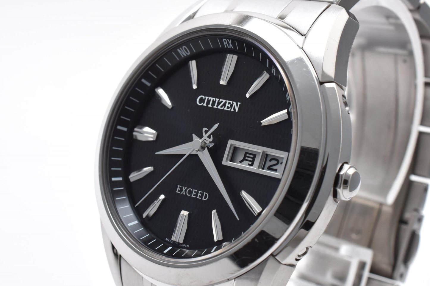 美品 シチズン CITIZEN Exceed H10B-T15620 メンズ腕時計 エコドライブ チタン ブラック文字盤 デイデイト エクシード