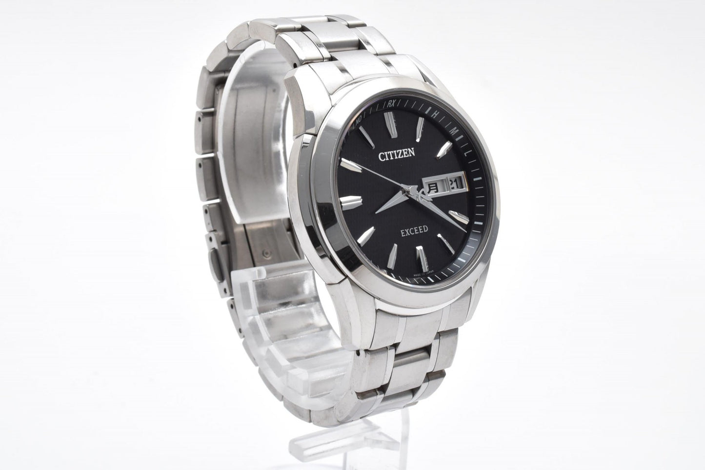 美品 シチズン CITIZEN Exceed H10B-T15620 メンズ腕時計 エコドライブ チタン ブラック文字盤 デイデイト エクシード