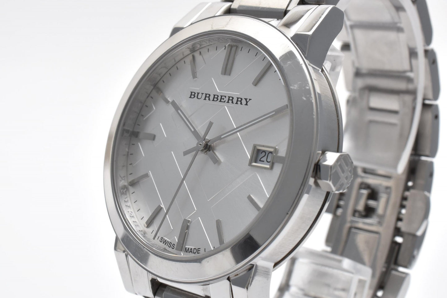バーバリー Burberry BU9000 メンズ腕時計 シルバー文字盤 デイト表示 ステンレススチール クォーツ ラウンドケース 38mm