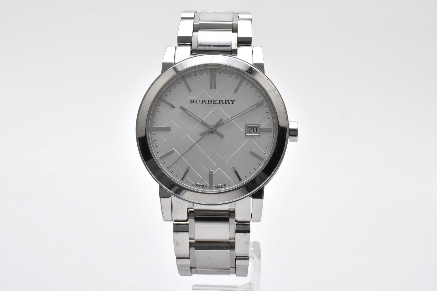 バーバリー Burberry BU9000 メンズ腕時計 シルバー文字盤 デイト表示 ステンレススチール クォーツ ラウンドケース 38mm