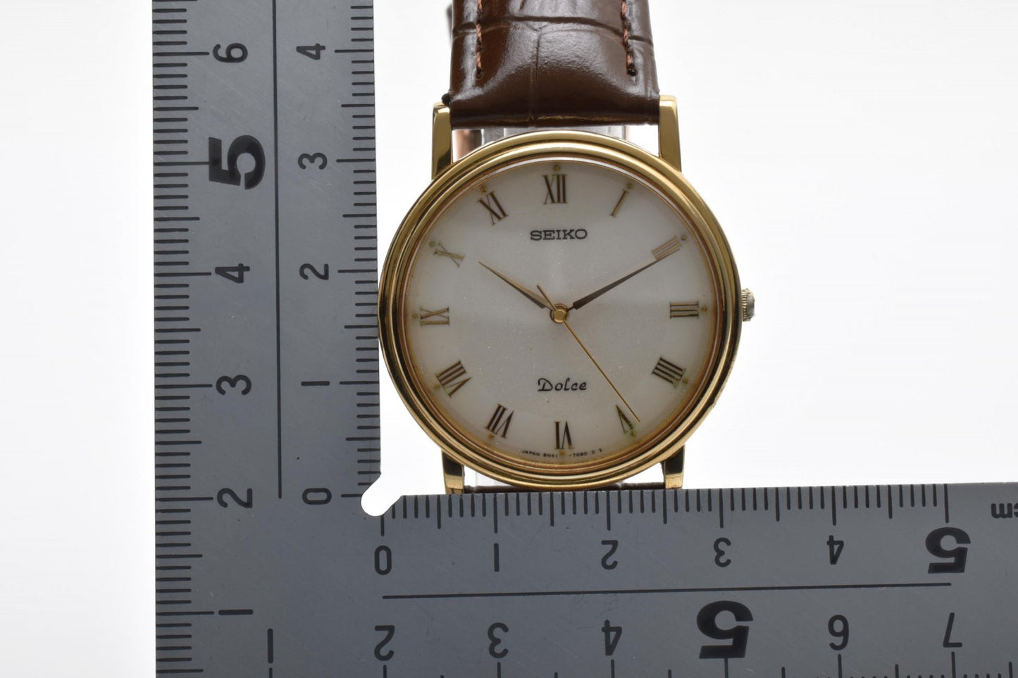 セイコー Seiko Dolce 8N41-7030 メンズ腕時計 クオーツ 薄型 ドレスウォッチ ローマンインデックス シルバーダイヤル ヴィンテージ