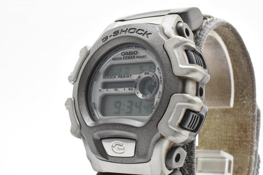 CASIO G-SHOCK X-treme メンズ デジタル 腕時計 グレー ナイロンベルト DWシリーズ クォーツ