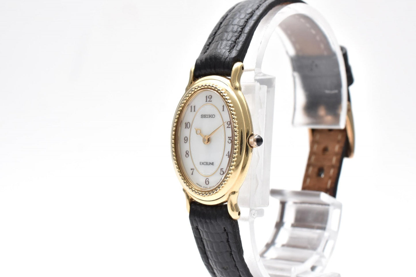 セイコー SEIKO EXCELINE 1F20-6A4A レディース 腕時計 エクセリーヌ オーバルケース ホワイト文字盤 クオーツ レザーベルト