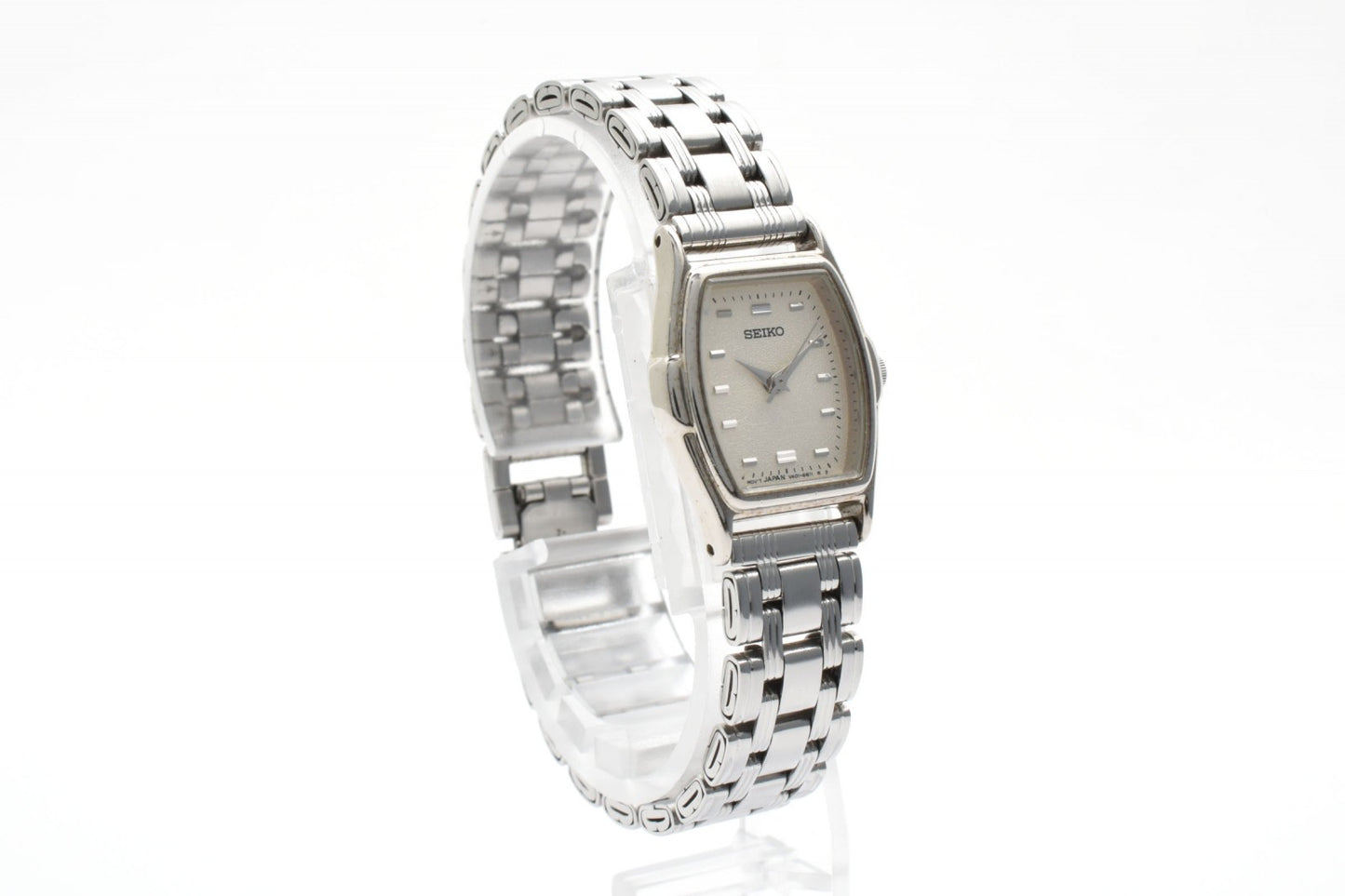 SEIKO セイコー V401-6250 クオーツ レディース 腕時計 ホワイト文字盤 スクエアケース ステンレススチール ブレスレット 1990年代