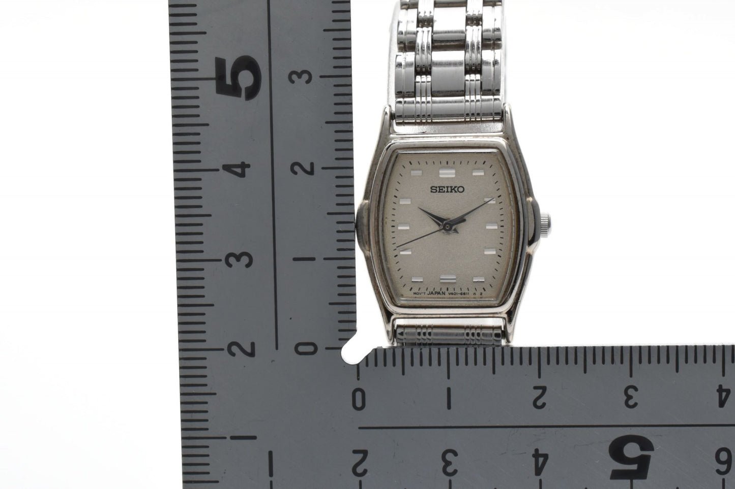 SEIKO セイコー V401-6250 クオーツ レディース 腕時計 ホワイト文字盤 スクエアケース ステンレススチール ブレスレット 1990年代