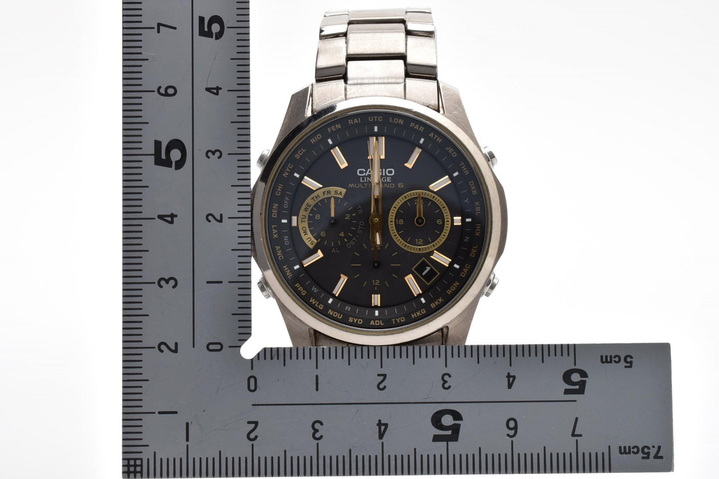 CASIO カシオ LINEAGE リニエージ LIW-M610TDS 電波ソーラー チタン メンズ 腕時計 ブラック文字盤 多機能 アナログ