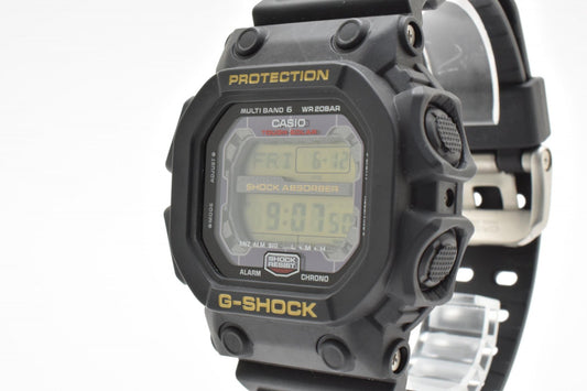 CASIO カシオ G-SHOCK GXW-56 電波ソーラー デジタル メンズ 腕時計 キングG スクエア ブラック液晶 樹脂ベルト 箱付