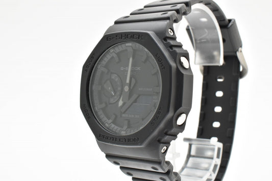 CASIO カシオ G-SHOCK GA-2100 クオーツ アナデジ メンズ 腕時計 オクタゴン ブラック文字盤 ブラック樹脂ベルト カシオーク