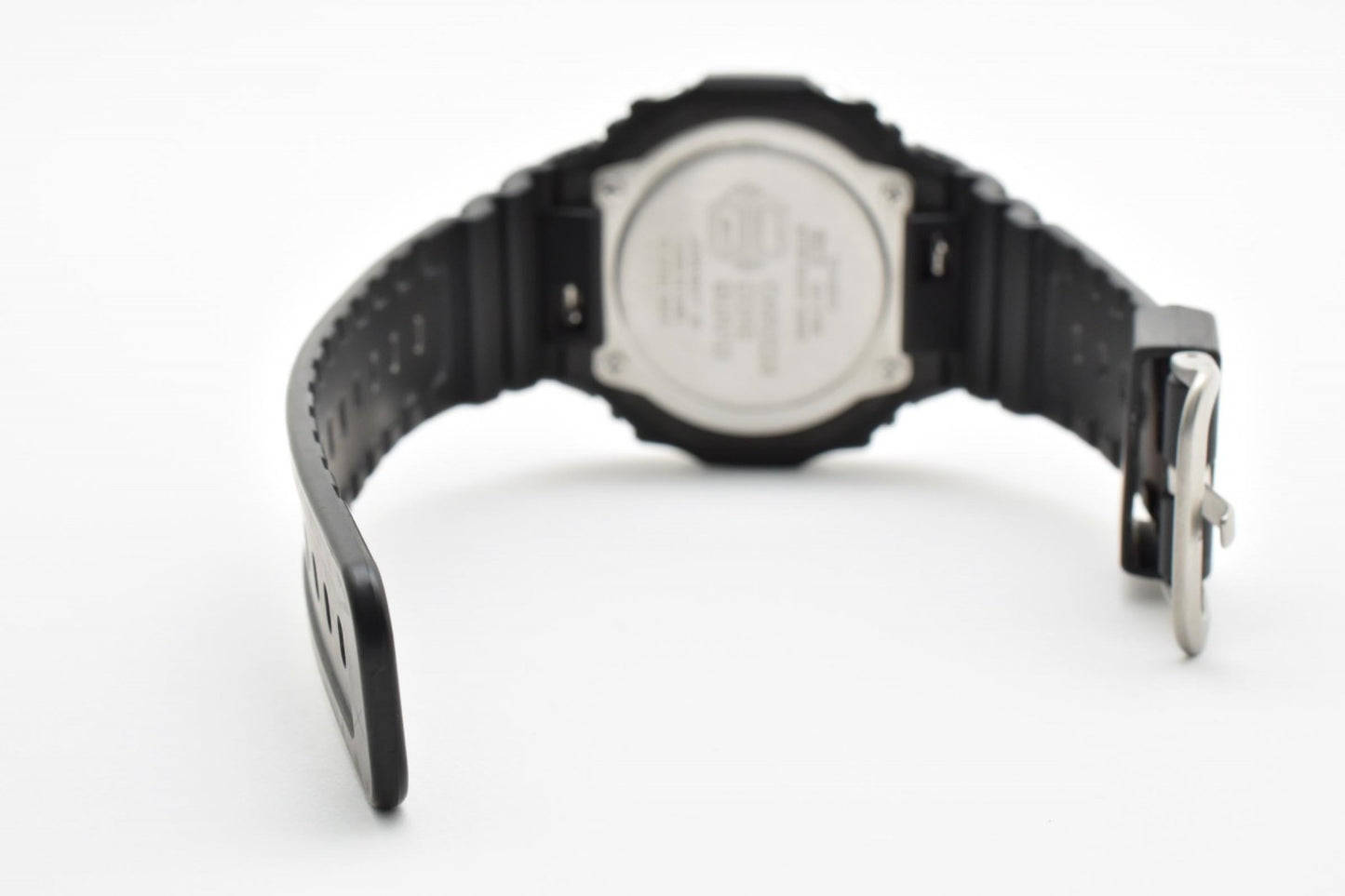 CASIO カシオ G-SHOCK GA-2100 クオーツ アナデジ メンズ 腕時計 オクタゴン ブラック文字盤 ブラック樹脂ベルト カシオーク