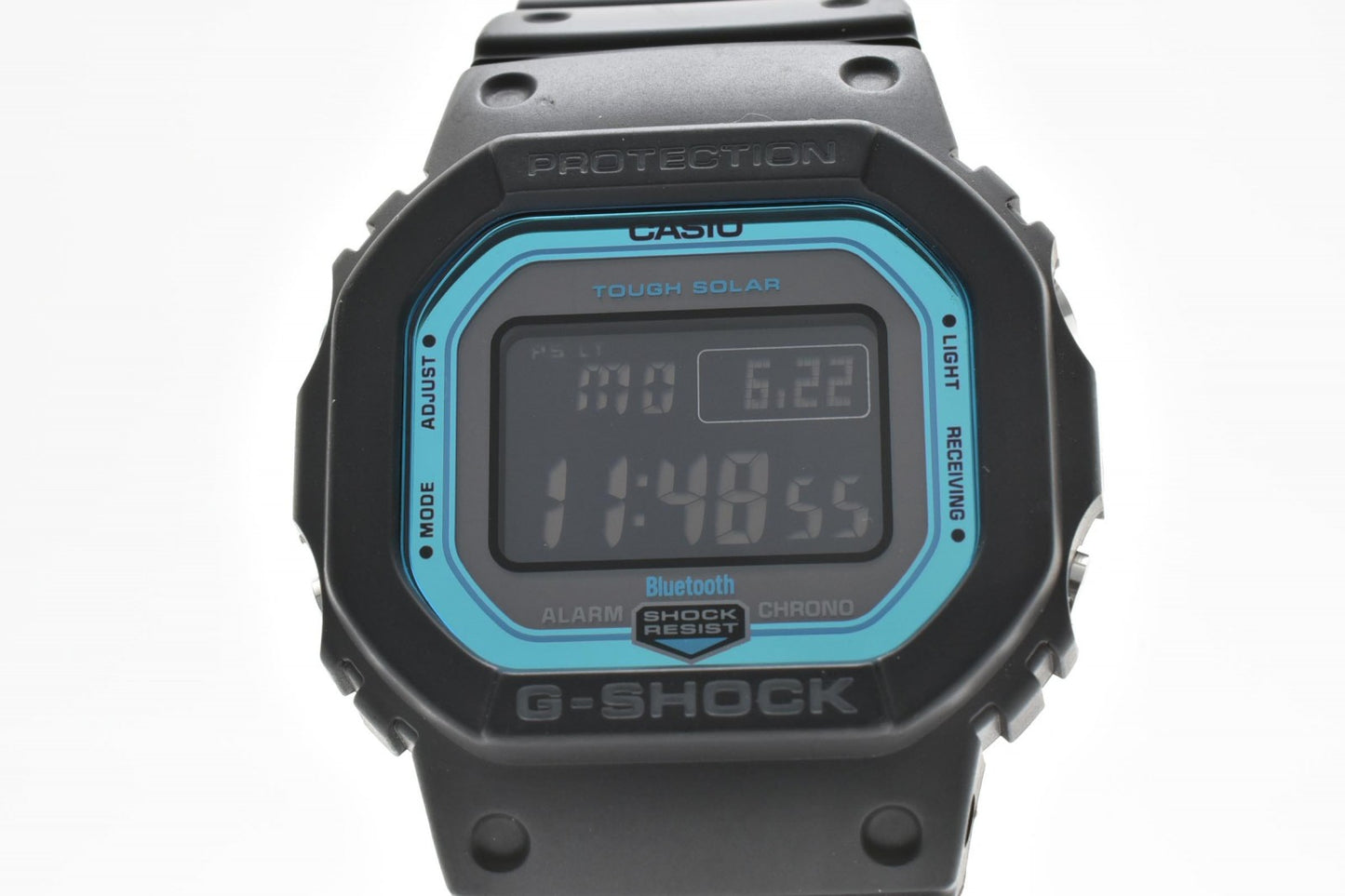 CASIO カシオ G-SHOCK GW-B5600 電波ソーラー デジタル メンズ 腕時計 スクエア ブルー液晶 ブラック シリコンベルト