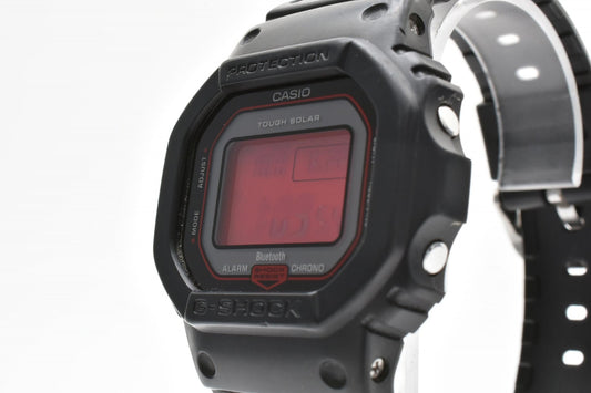 CASIO カシオ G-SHOCK GW-B5600 電波ソーラー Bluetooth デジタル メンズ 腕時計 レッド液晶 スクエア 樹脂ベルト