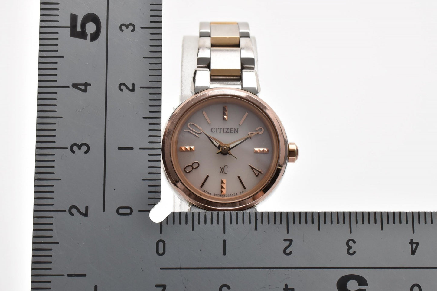 CITIZEN シチズン xC クロスシー B036-T016596 レディース 腕時計 クォーツ ホワイト文字盤 ピンクゴールドカラー コンビ ステンレス