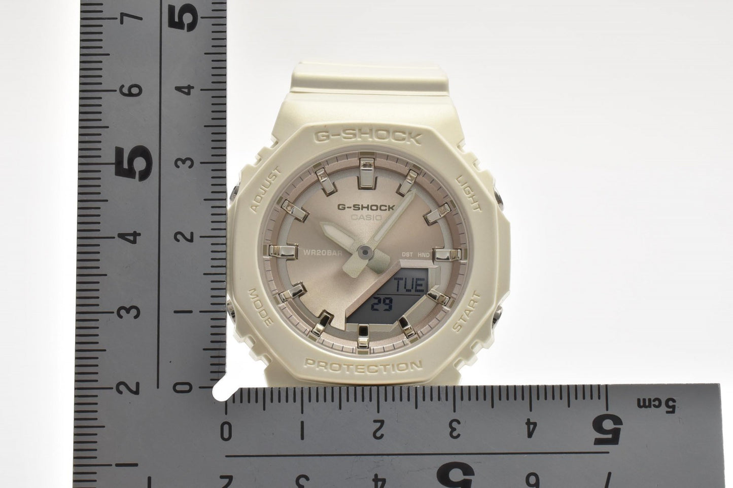 CASIO カシオ G-SHOCK GMA-P2100ST アナデジ 腕時計 ホワイト 八角形 オクタゴン 樹脂 メンズ 箱付