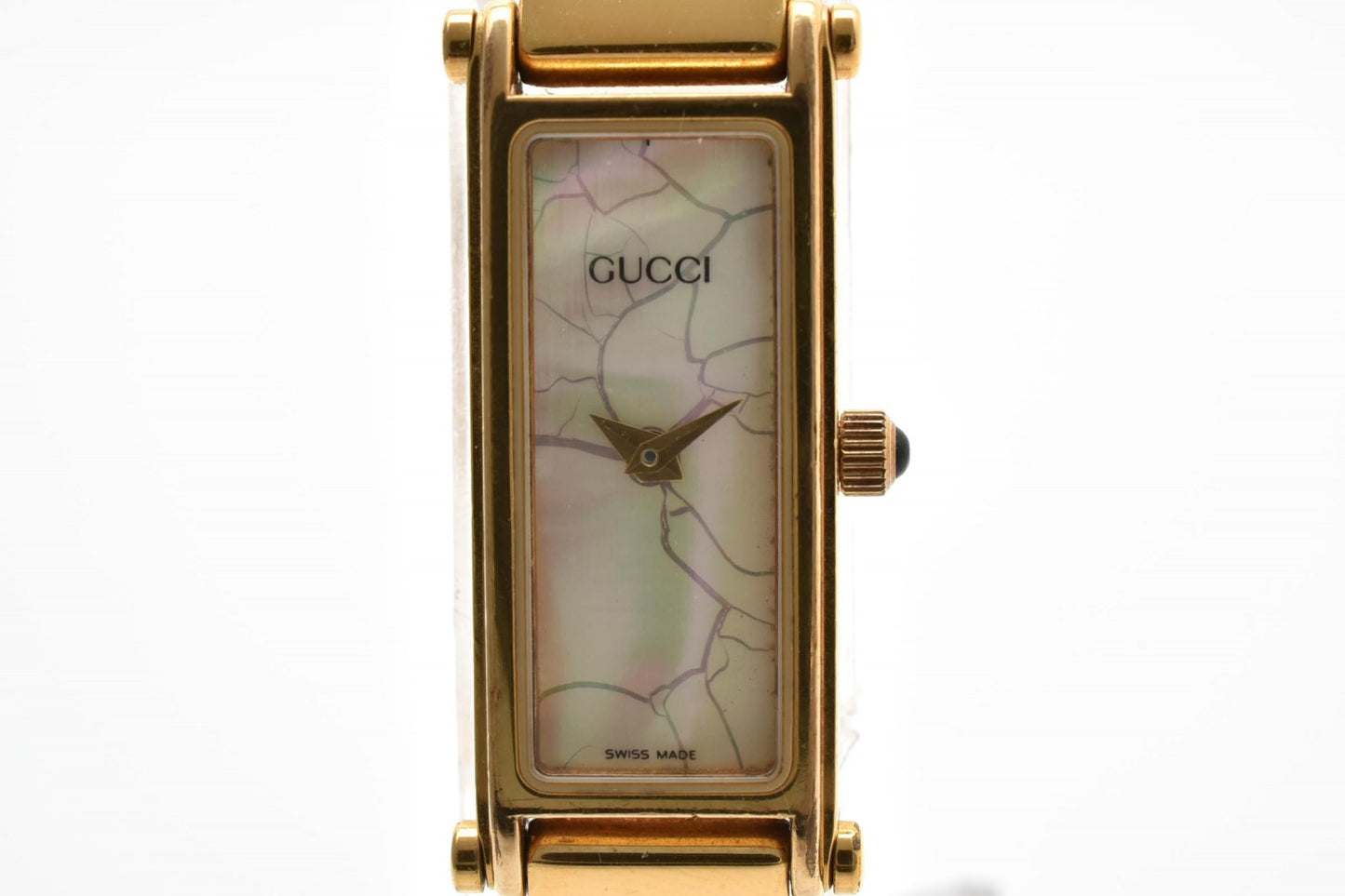 GUCCI グッチ 1500 0366861 クォーツ バングルウォッチ ホワイトシェル調文字盤 ゴールドカラー レディース