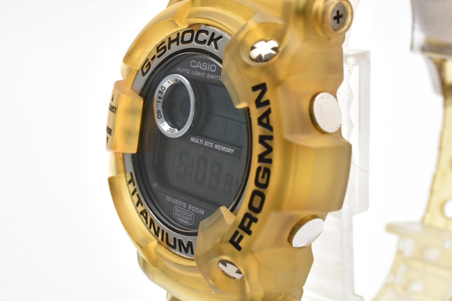 カシオ CASIO G-SHOCK DW-9900WC クォーツ デジタル 腕時計 チタン 樹脂ケース レジンベルト 黄色 スケルトン シルバー液晶 メンズ