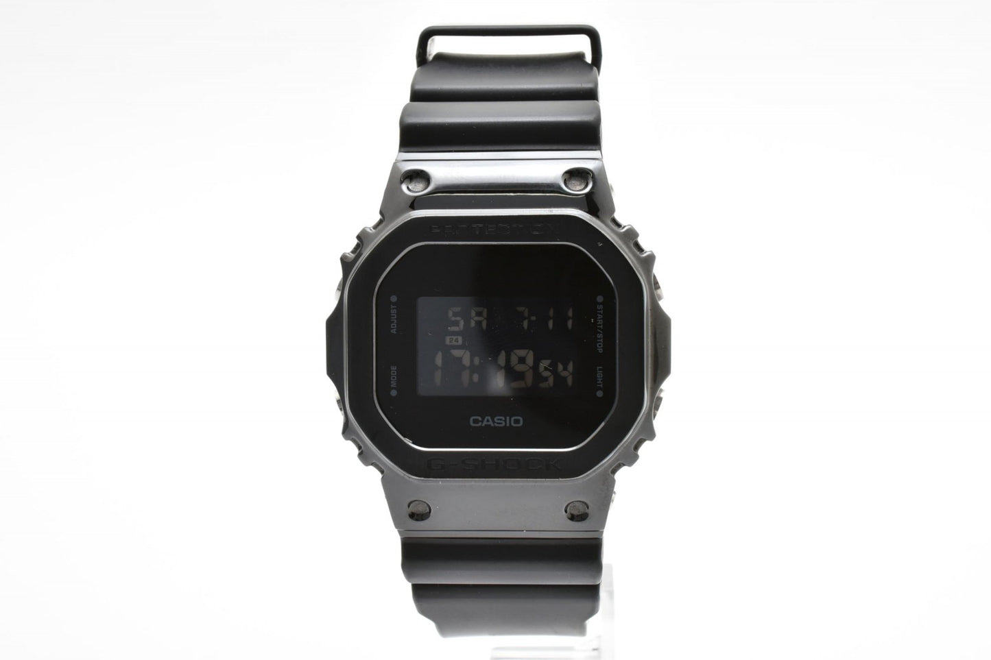 カシオ CASIO G-SHOCK GM-5600B クォーツ デジタル 腕時計 ブラック文字盤 ステンレスベゼル レジンベルト メンズ