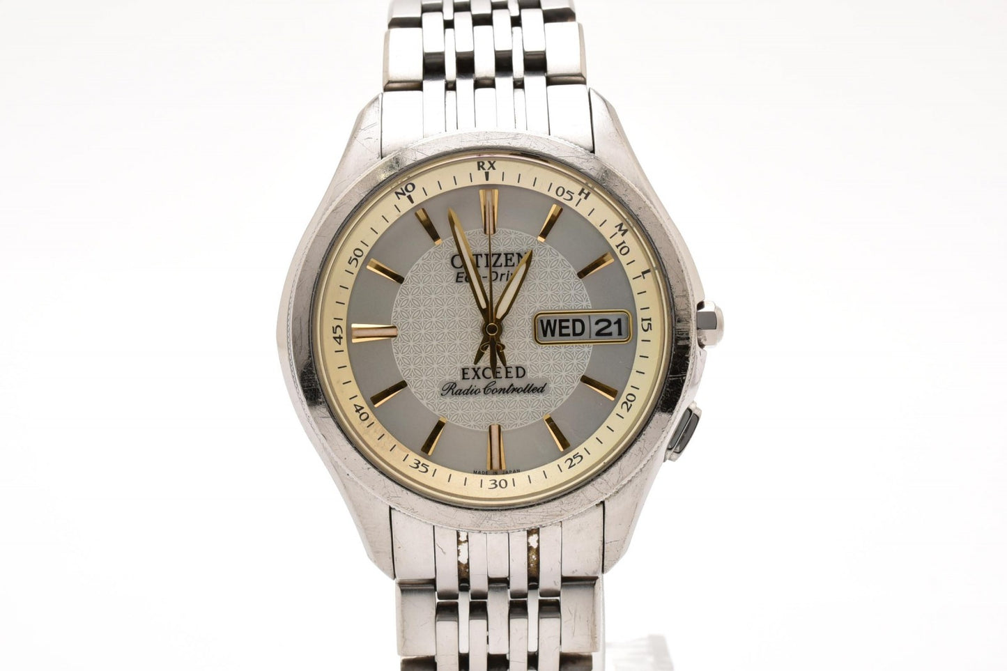 シチズン Citizen エクシード H100-T010164 エコドライブ 電波ソーラー 腕時計 チタン ホワイト文字盤 デイデイト メンズ