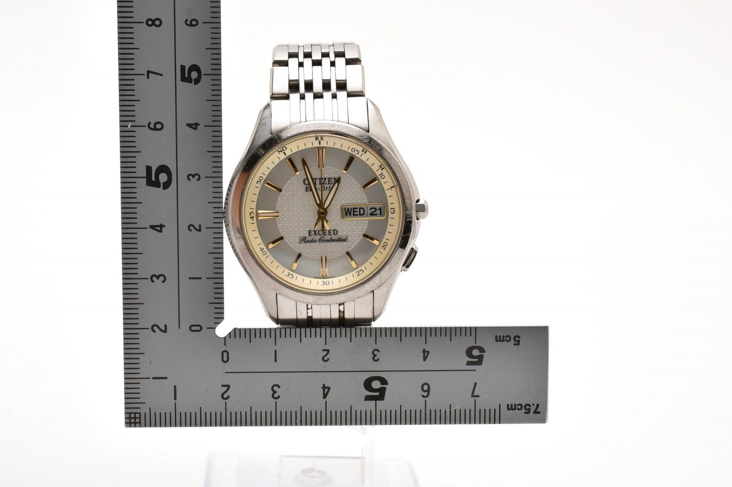 シチズン Citizen エクシード H100-T010164 エコドライブ 電波ソーラー 腕時計 チタン ホワイト文字盤 デイデイト メンズ