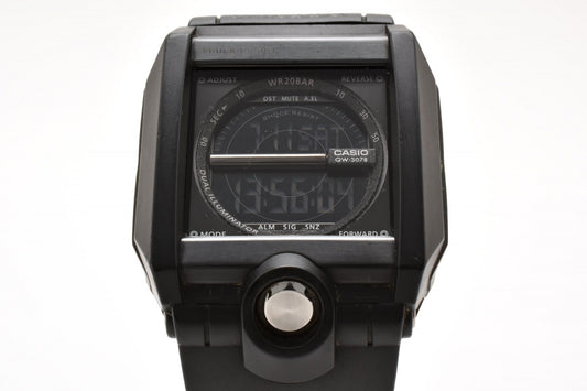 カシオ CASIO G-SHOCK G-8100 クォーツ デジタル 腕時計 ブラック液晶 ステンレスケース レジンベルト メンズ