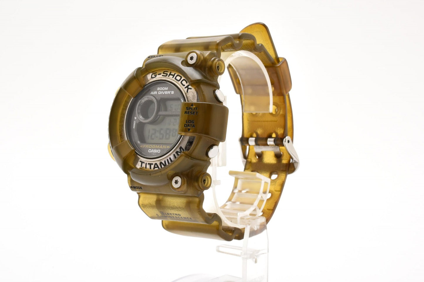 カシオ CASIO G-SHOCK FROGMAN DW-8200 クォーツ デジタル 腕時計 チタンケース グレー液晶 レジンベルト メンズ