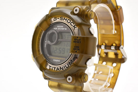 カシオ CASIO G-SHOCK FROGMAN DW-8200 クォーツ デジタル 腕時計 チタンケース グレー液晶 レジンベルト メンズ