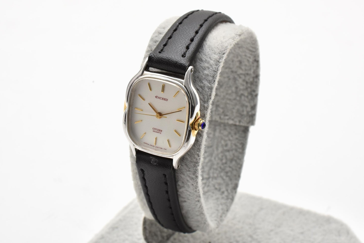 シチズン Citizen エクシード 2930-294599 クォーツ 腕時計 ホワイト文字盤 スクエアケース レザーストラップ レディース