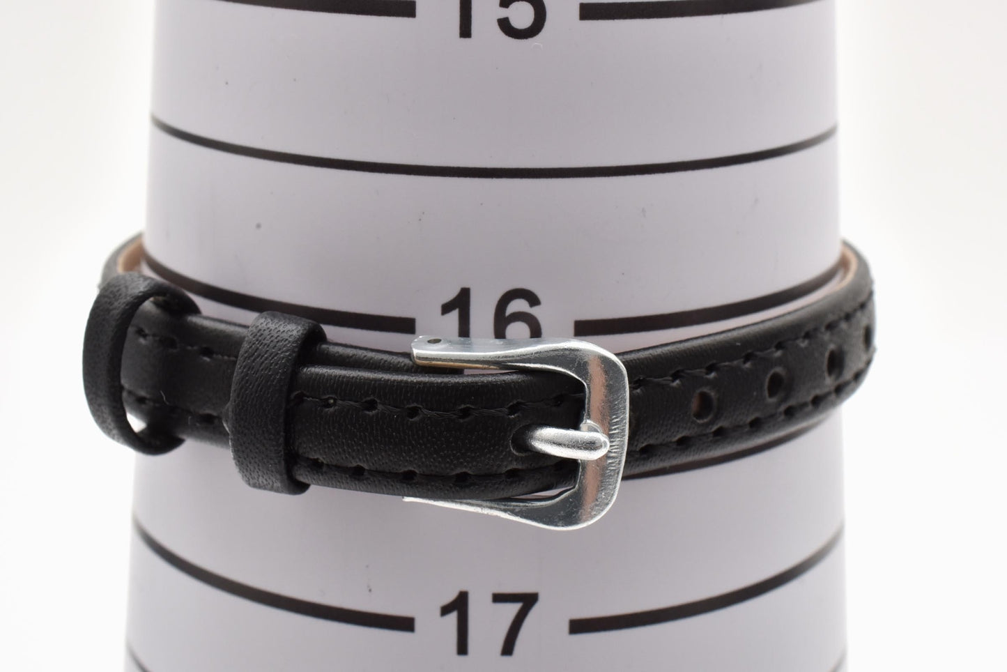 シチズン Citizen エクシード 2930-294599 クォーツ 腕時計 ホワイト文字盤 スクエアケース レザーストラップ レディース